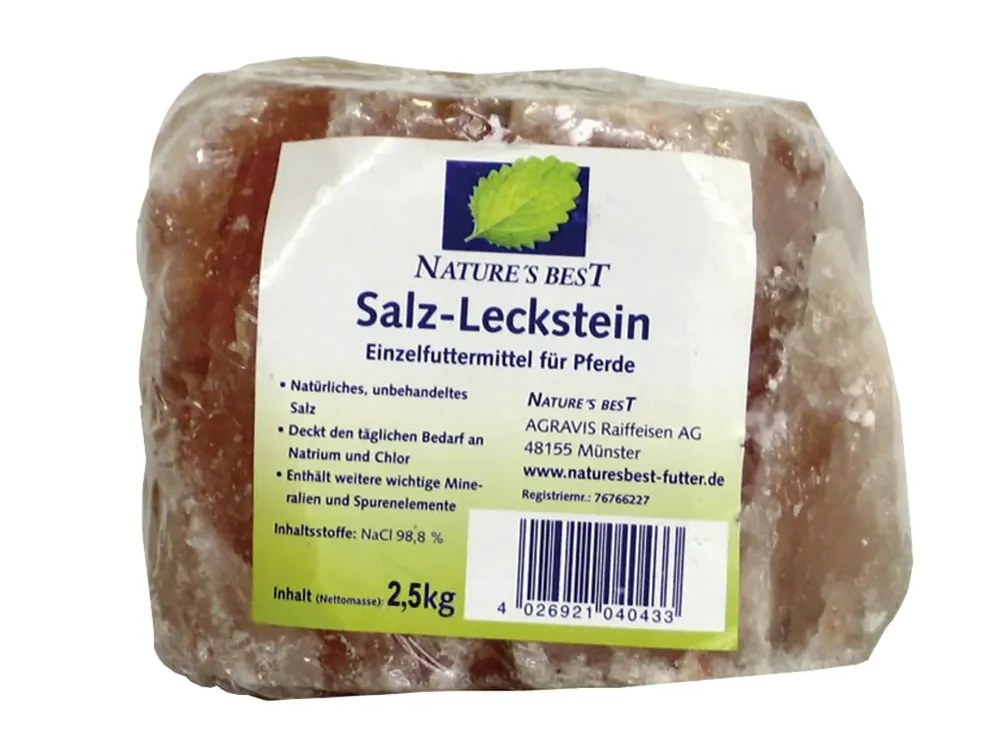 Mega-Angebot NATURE´S BEST Salz-Leckstein naturbelassen mit Lochbohrung und Kordel