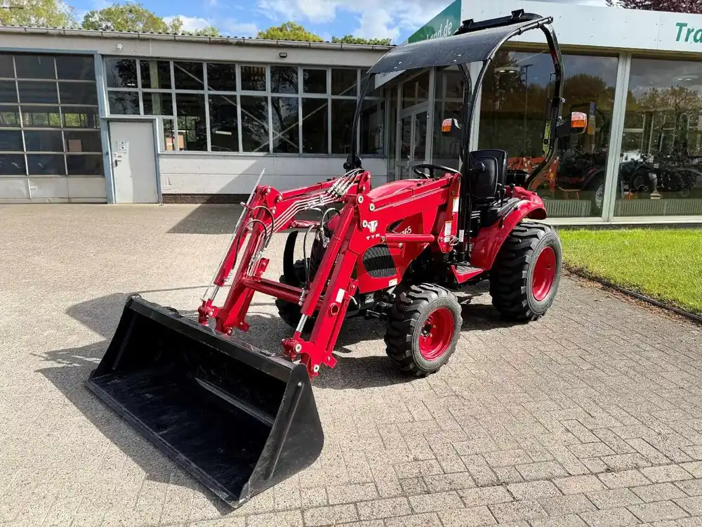 Highlight Tym Allrad-Kompakttraktor T265 HST mit Industriebereifung, Frontlader, Palettengabel, OPG-Dach -Vorführer