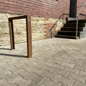 Anlehnbügel aus Cortenstahl, 750 mm Neu Im Sortiment