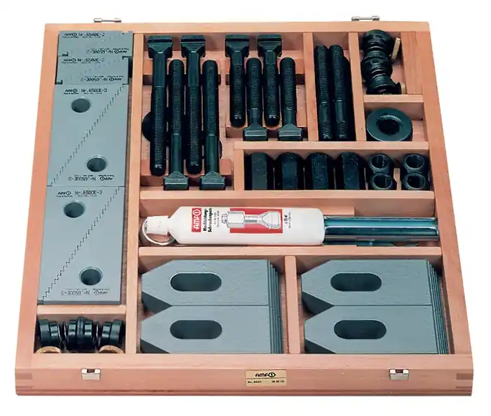 Spannwerkzeugsortiment Nr.6531 M16 x 18mm 45tlg.AMF Preisreduziert